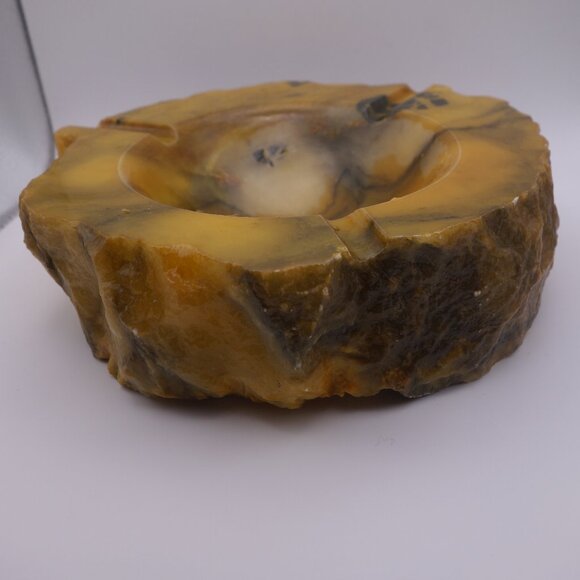 Genuine Alabaster Made in Italy Ash Tray - Picture 6 of 16